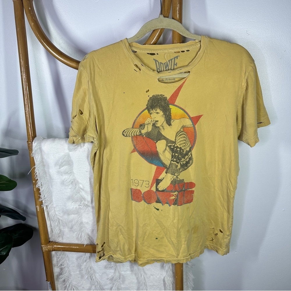 Vintage-Style Yellow Graphic Bowie Tour T‑Shirt